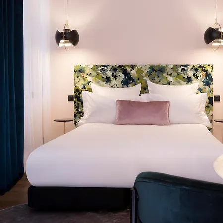 Hotel Cardinal Centre 3*